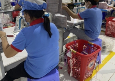 SẢN XUẤT HÀNG MAY MẶC